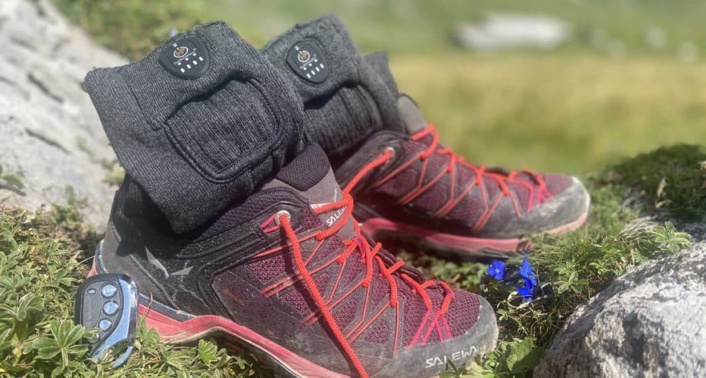 Uppvärmda strumpor med batteri i vandringskängor. Så här fungerar uppvärmda strumpor.